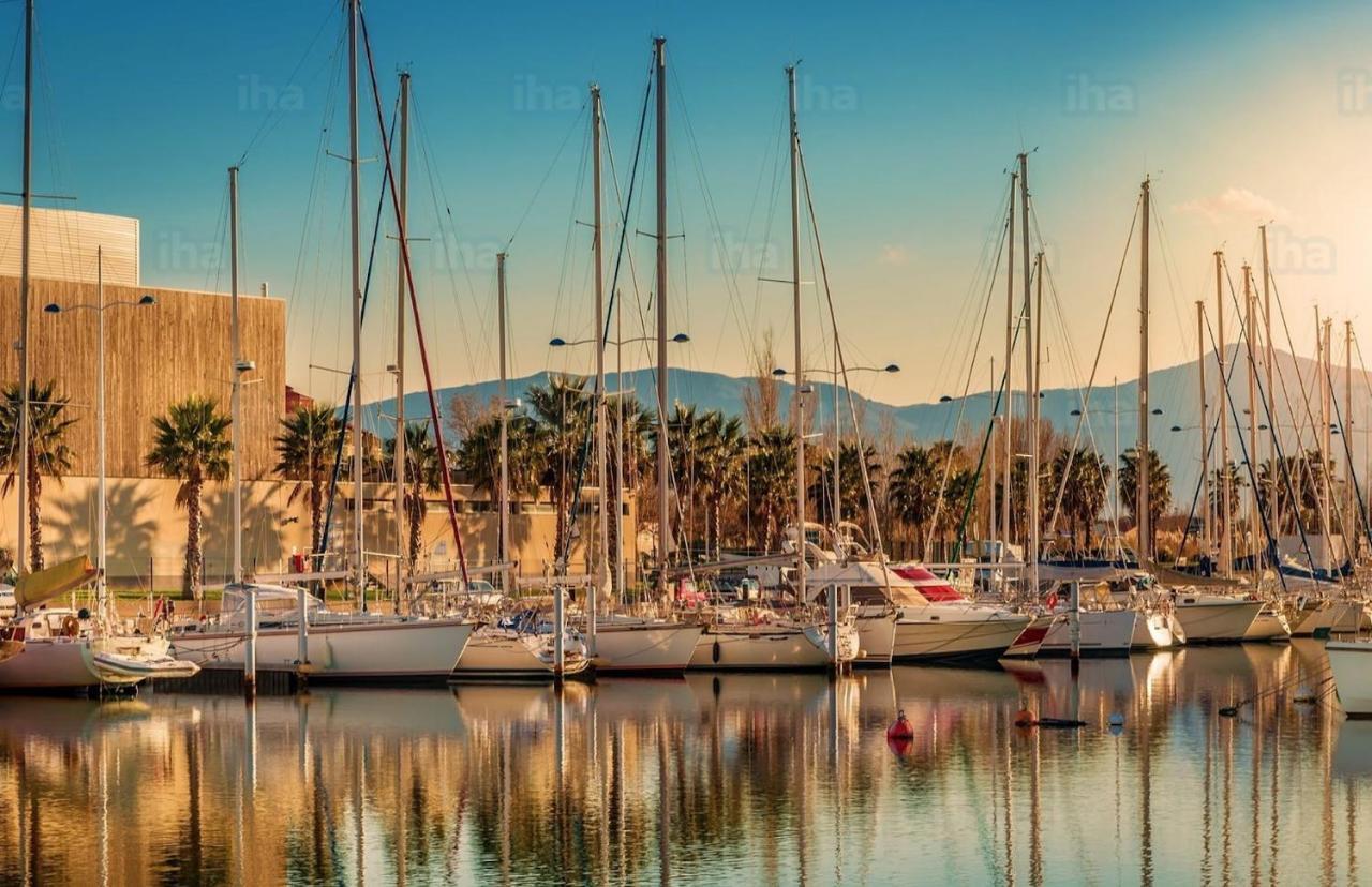 Hotel Voilier A Quai Au Calme Canet-en-Roussillon Exterior foto